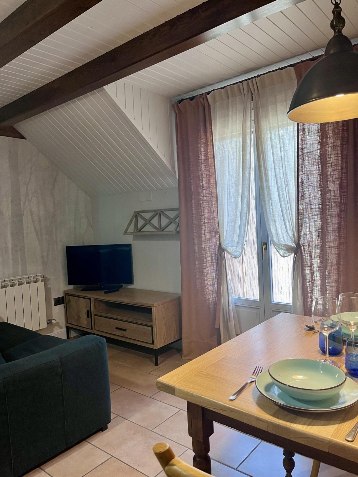 Apartamentos Blasco Tramacastilla de Tena Luaran gambar